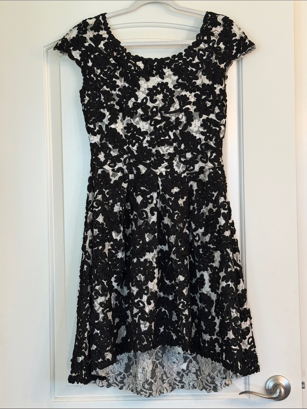 Yoana Baraschi Black Lace Cocktail Dress Floral Fit Flare Wedding Guest, Size 8